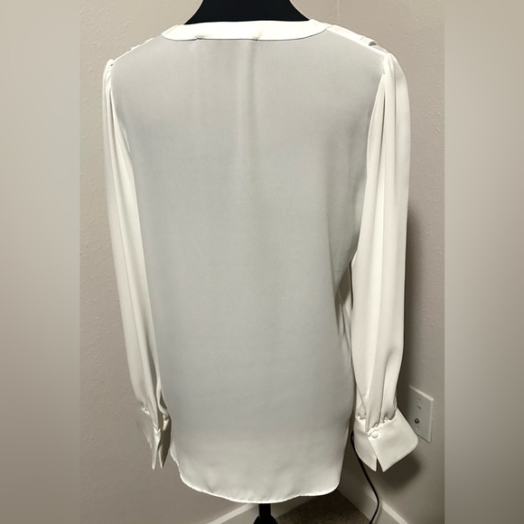 White House Black Market Ruffle Front Blose Top Small - Picture 3 of 6